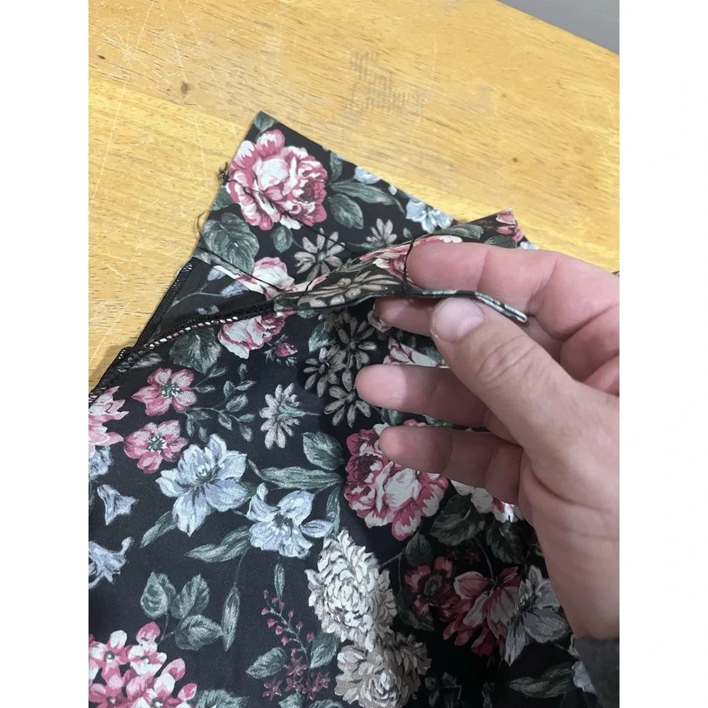 Vtg Rose Pink‎ Black Lace Valance 58x16